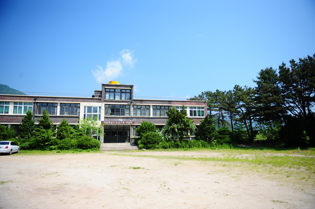 경기_가평군_현대도예문화원_외경2.JPG