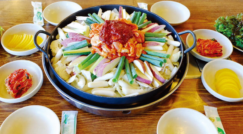 춘천명물닭갈비(구.평원식당)