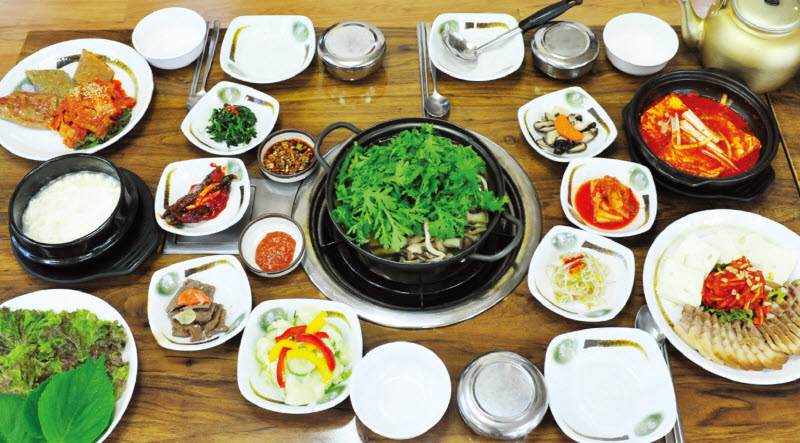 가평잣두부집