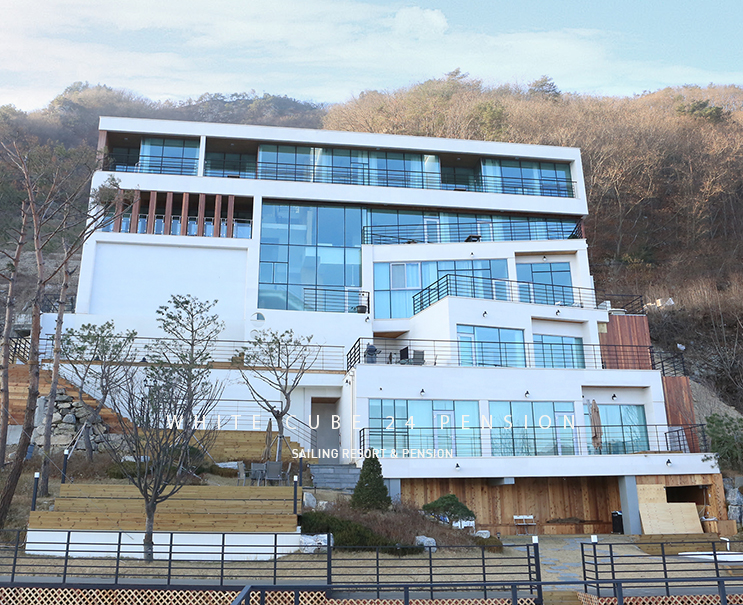 화이트큐브24